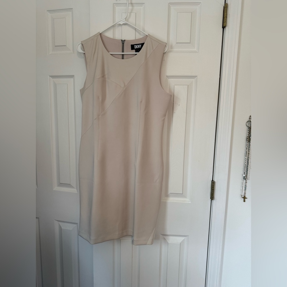 DKNY NWT Women's Cream Midi Dress